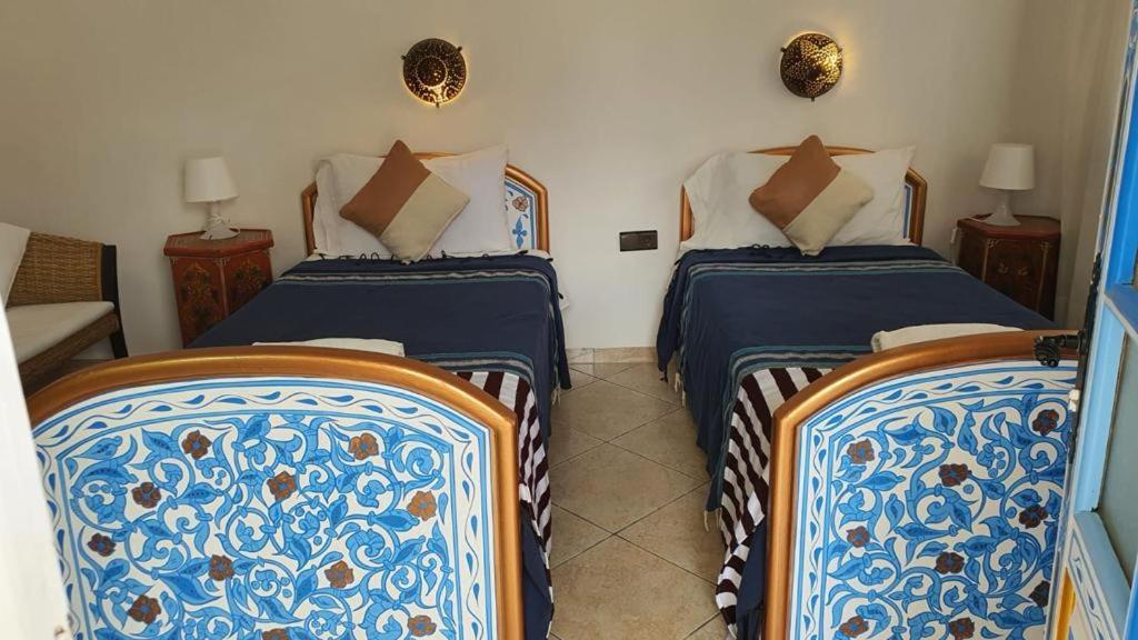 Casa Familia Hotel Чефчауен Екстериор снимка