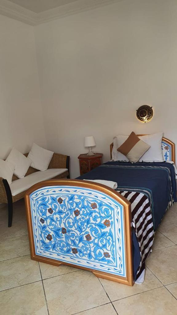 Casa Familia Hotel Чефчауен Екстериор снимка