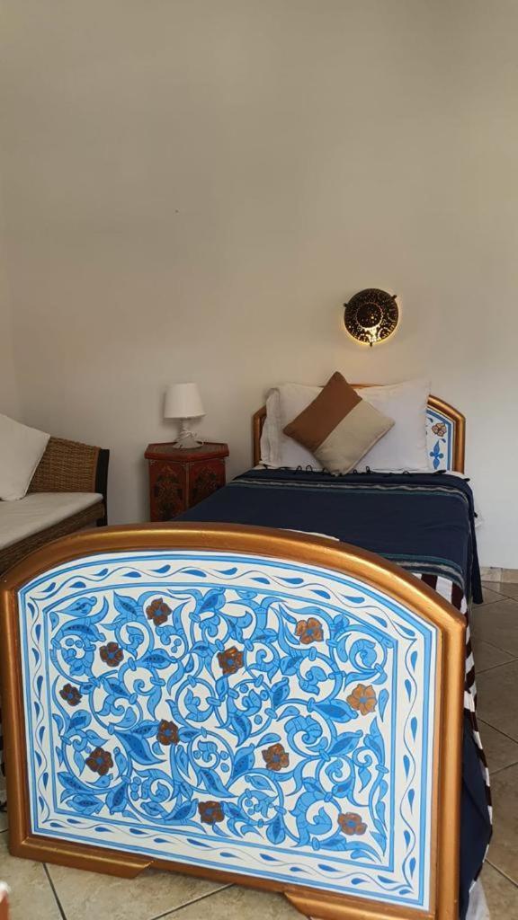 Casa Familia Hotel Чефчауен Екстериор снимка