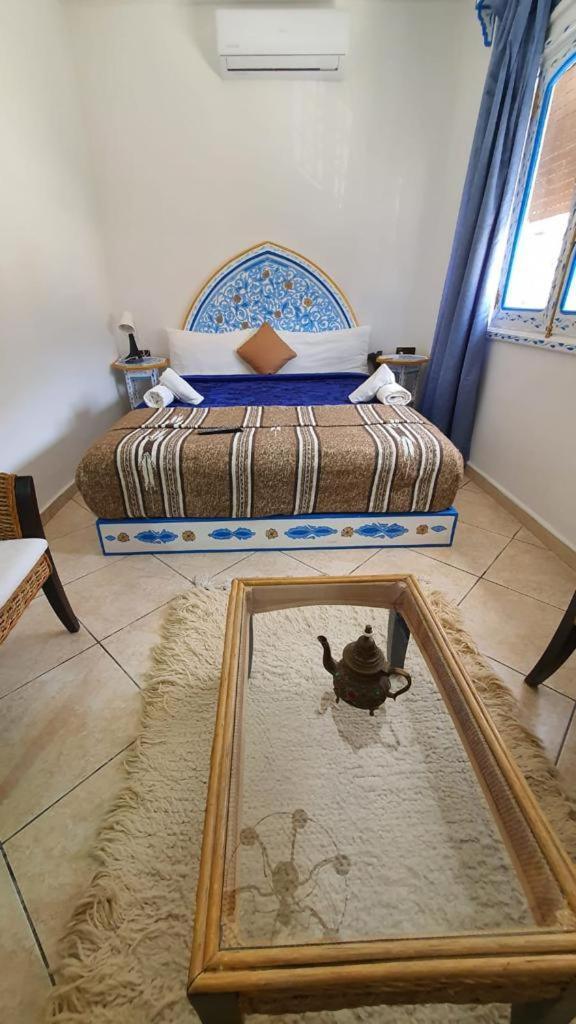 Casa Familia Hotel Чефчауен Екстериор снимка